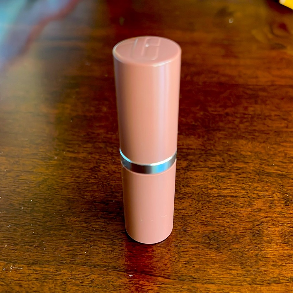🆕 Clinique Lipstick - Bare Pop